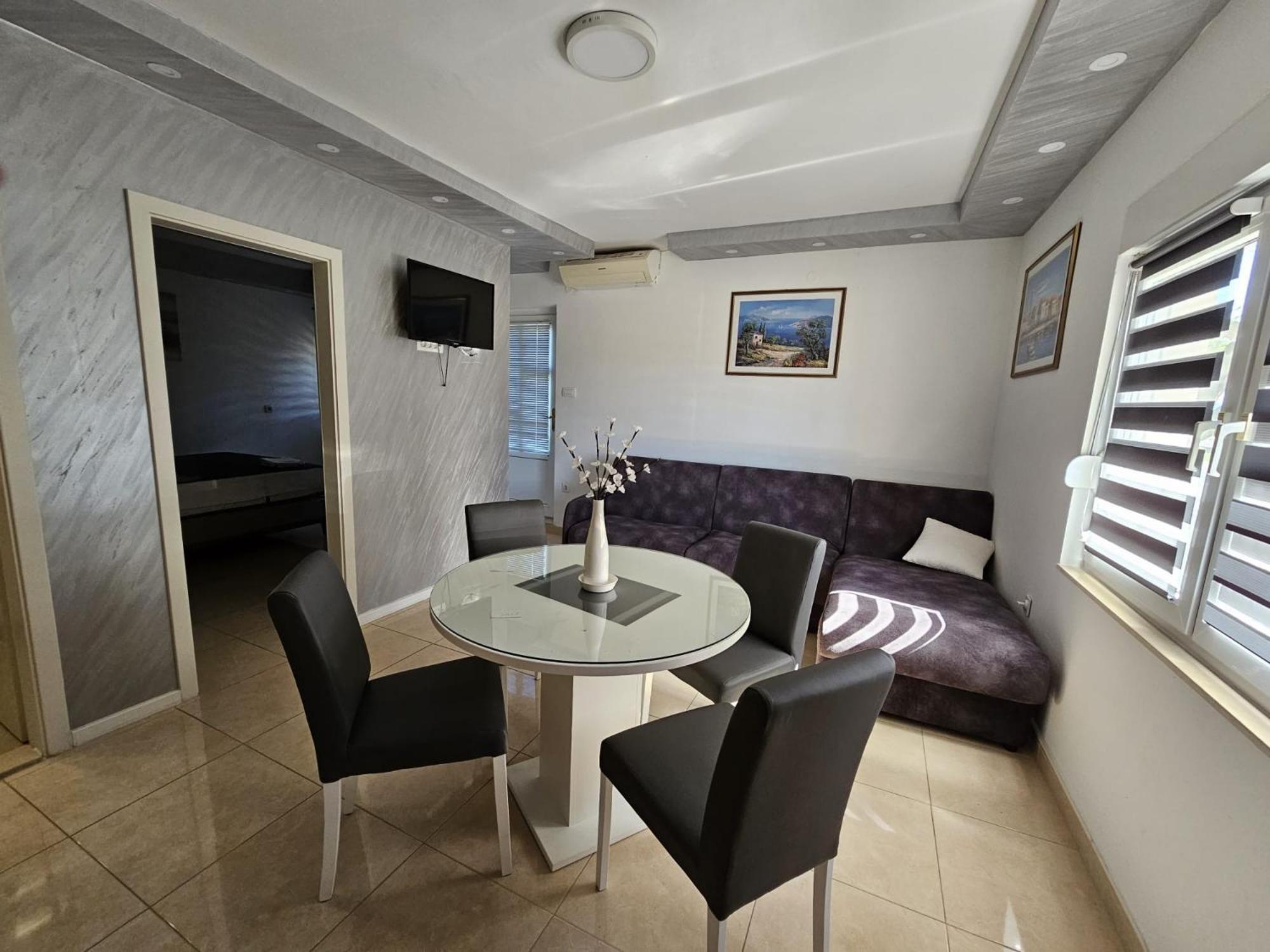 Apartment Vesna *