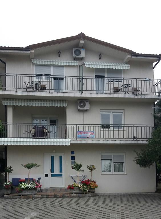 Apartment Vesna *